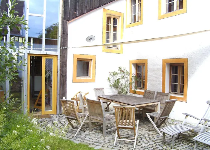 Einzeldenkmal In Der Altstadt Von Villa Regensburg