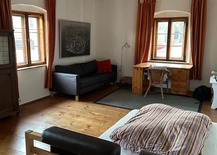 Einzeldenkmal In Der Altstadt Von Villa Regensburg