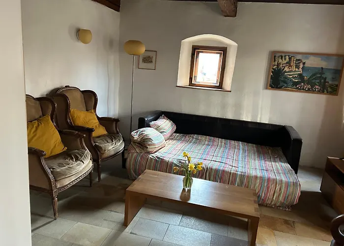 Einzeldenkmal In Der Altstadt Von *