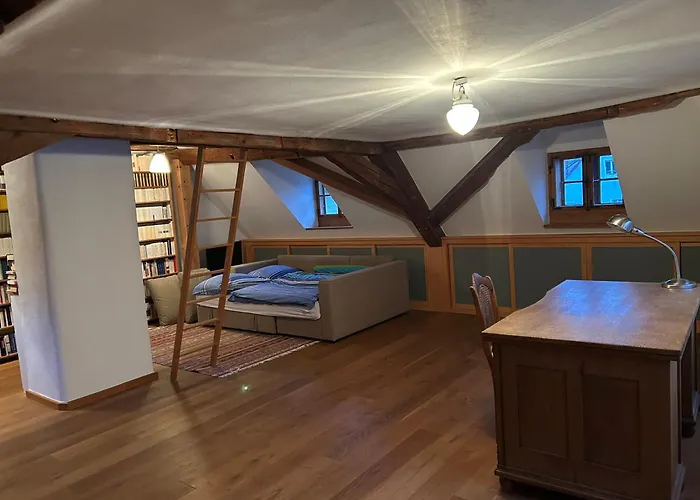 Einzeldenkmal In Der Altstadt Von Villa Regensburg